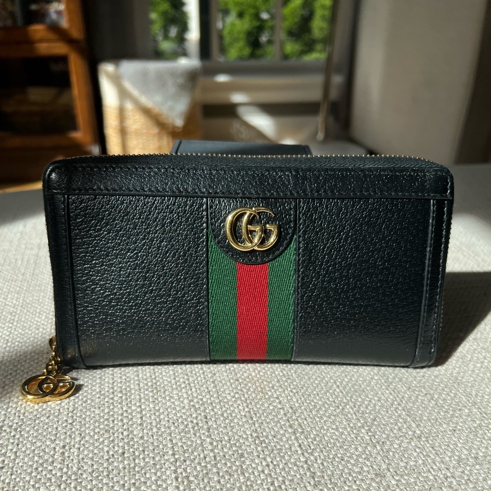 Like New Gucci Ophidia GG Zip Around Leather Wallet